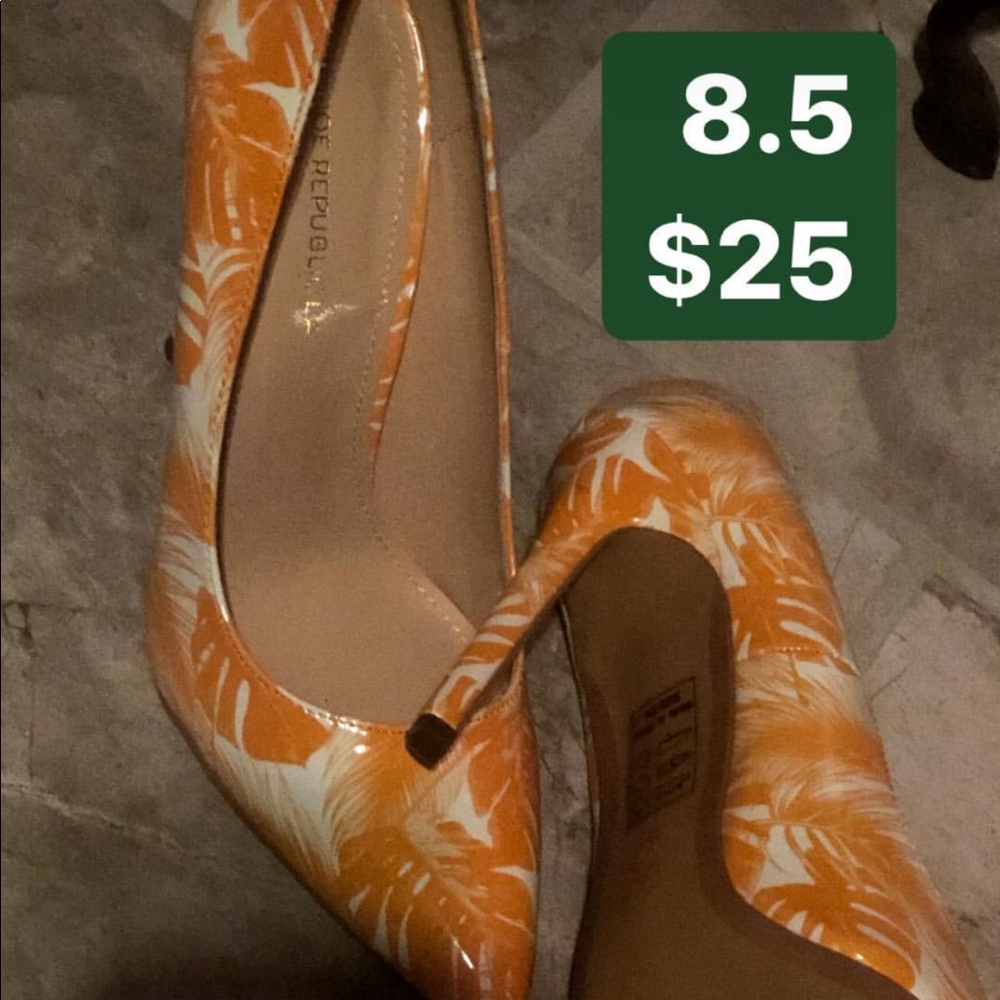 Yellow shoes
